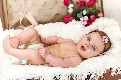 2016年二月初二出生的女孩性格命运如何？