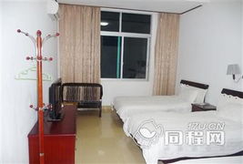 民宿奇遇记之老板娘的双面人生