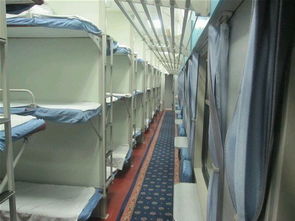 3. 卧铺体验大爆料！准备好你的降压药！