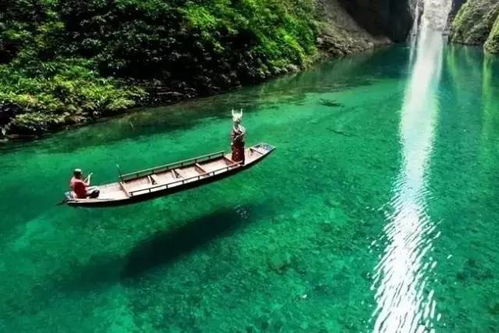 碧水悬浮船， 打卡必去之地
