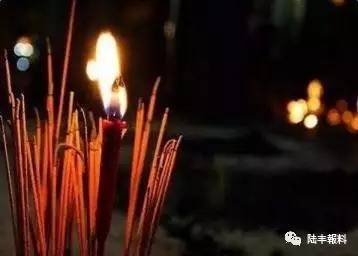 幽魂哭， 血泪斑斑