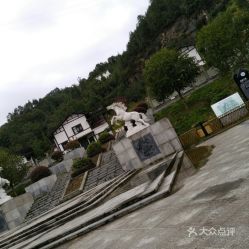 1. 古朴得掉渣的平昌古城