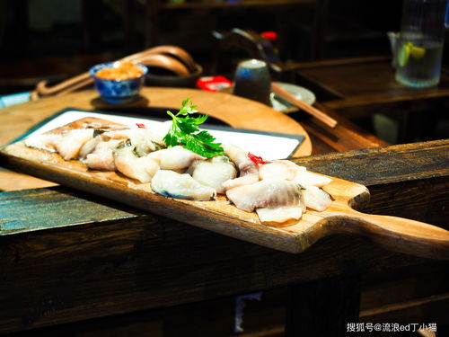锦里：游客必打卡之地 (其实有点挤)