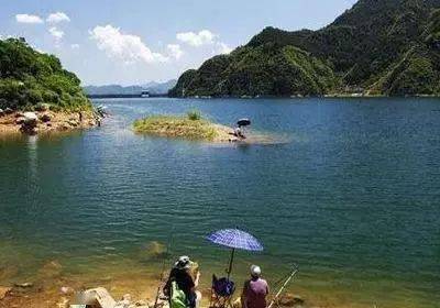飞来峡谷——神秘而安宁