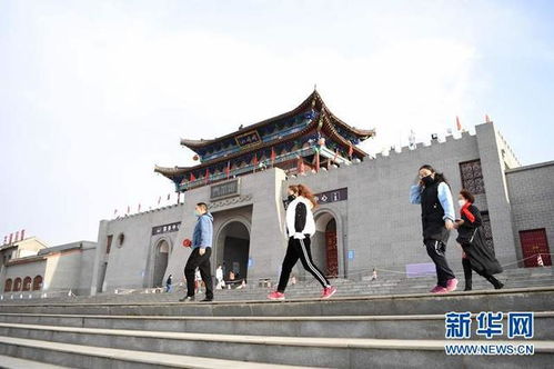 二、旅行持续发展前景：一片迷雾中的灯塔（或者说灯泡）