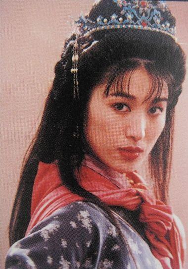 一、从五行看“一丈青”——木火土金水全都有？