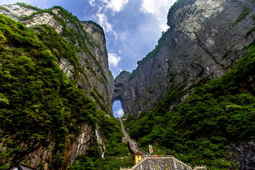 长沙到天门山：一场被坑到怀疑人生的魔幻之旅