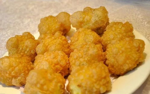泡泡油糕：金黄酥脆的甜蜜诱惑
