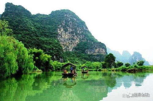 四、竹筏体验：惊心动魄的“跨国”漂流