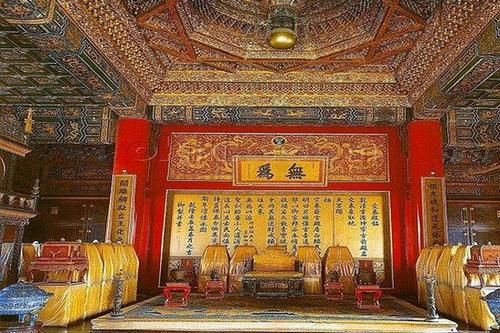 什么八字不适合进寺庙工作,什么命不嫩进寺庙