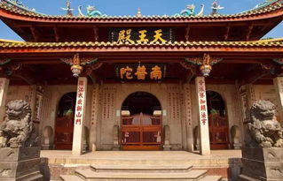 心灵与尘世的碰撞