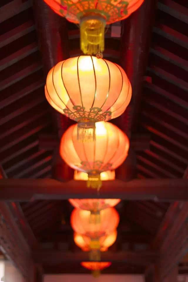 内蒙古正月十五：狂欢火树，草原元宵盛宴
