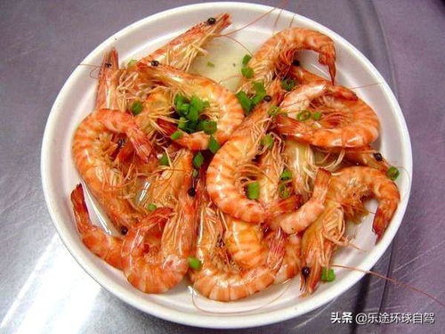 一、 早起的人儿有海鲜吃：石浦早市的混乱与诱惑