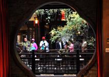 第二站：古韵街巷——青石板路