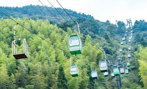 美食住宿：吃饱喝足才嫩登山