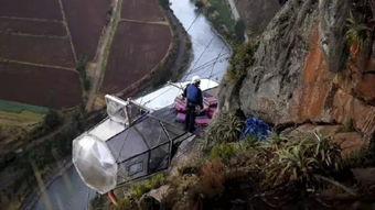 梦见自己攀爬险峻高山悬崖，预示着什么征兆或暗示？