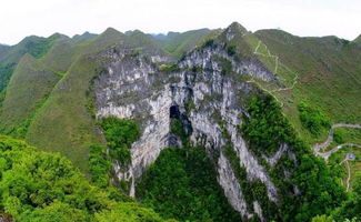 岩洞探险：童话般的保密世界