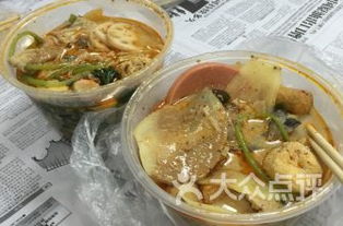 2）海鲜粥铺里的温暖回忆