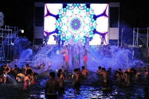夜场体验：一场沉浸式的狂欢