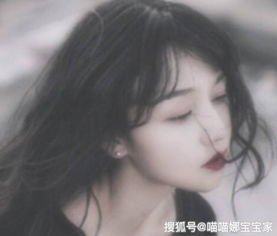 水瓶座：高冷下的执着