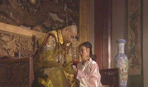 月柱坐墓：女人命运的独特印记