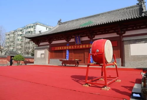 走进历史长廊