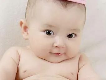三月出生的李姓男宝宝，有没有好听的起名建议，比如叫李泽辰？