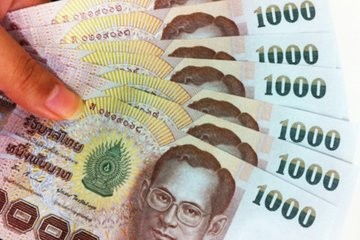 二、 泰国境内兑换：超Rich还是机场？