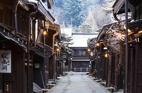 漫步日本古街，哪一处风景最让你怦然心动？