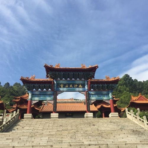 第三站：夜色下的神秘氛围