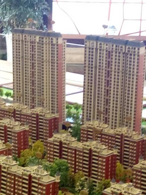 住宅东边有高楼风水如何处理,住宅风水东边有草