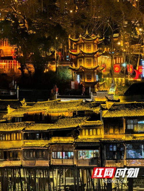 福建土楼夜游：穿越时空的旅程