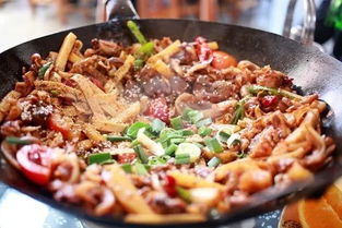 土家腊肉：烟熏腌制之王