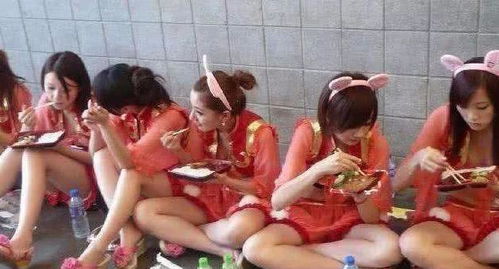 电影《乳环女》与电视剧《女医明妃传》的故事背景