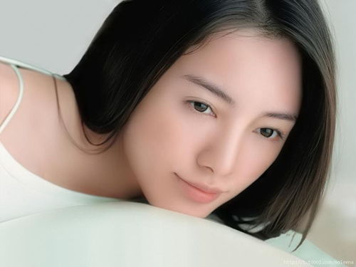 a) 列出核心价值观，再拆解为关键词。