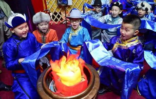 蒙古族春节：传统习俗，喜庆团圆，传承千年！