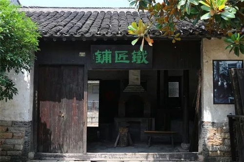 四色体验：一场让你眼花缭乱的冒险