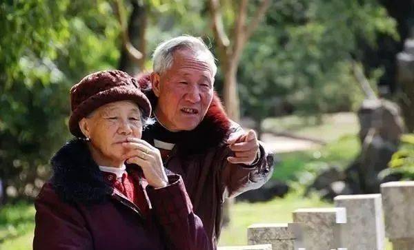 2026年，老夫老妻的情侣昵称叫什么？有没有什么特别的推荐？