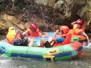 宜昌三峡漂流， 刺激畅游