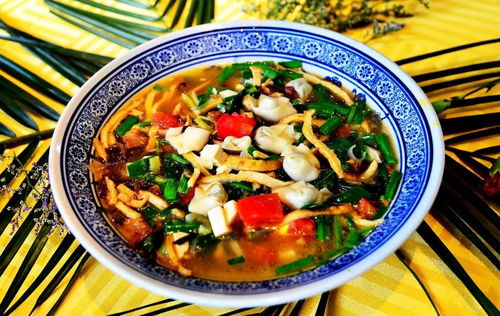 美食探寻：羊肉泡馍