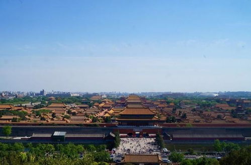 景山公园：花2块钱当皇帝是什么体验