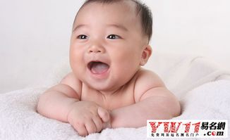 我为什么会梦见自己抱着一个漂亮的小男孩呢？