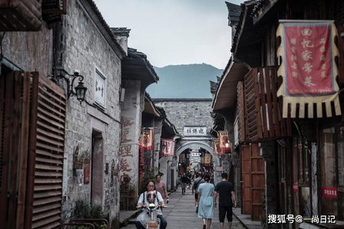 肚子饿了怎么办？当然是吃吃吃吃吃！
