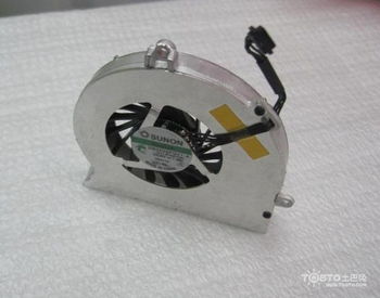 疯了疯了！先看看这破风扇是不是要上天