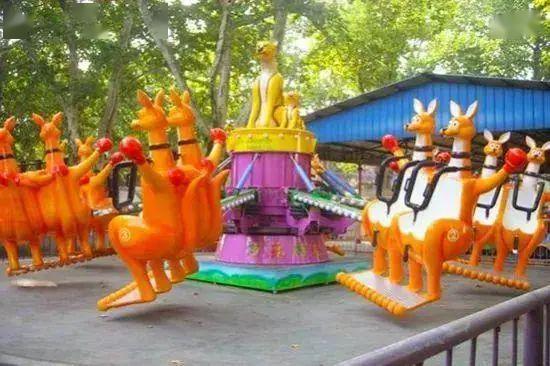 秦岭动物园：臭气熏天的快乐