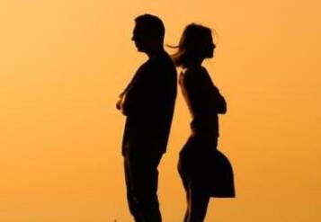 现代化社会周边环境对夫妻缘分的明白