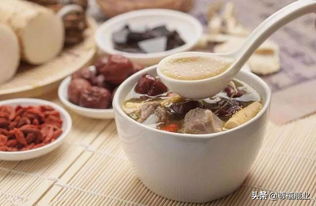 瓦罐汤:滋补暖胃