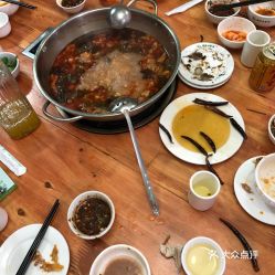 偶遇老马锅清真牛肉馆