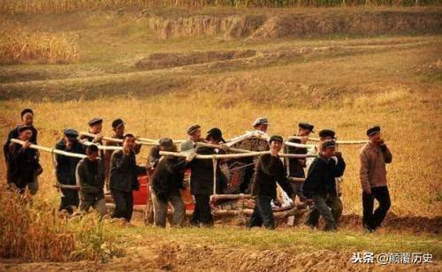 逝世头7风俗：千年传承，揭秘丧葬习俗起源
