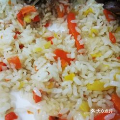 4. 炒米粉：炎热气腾腾的一餐